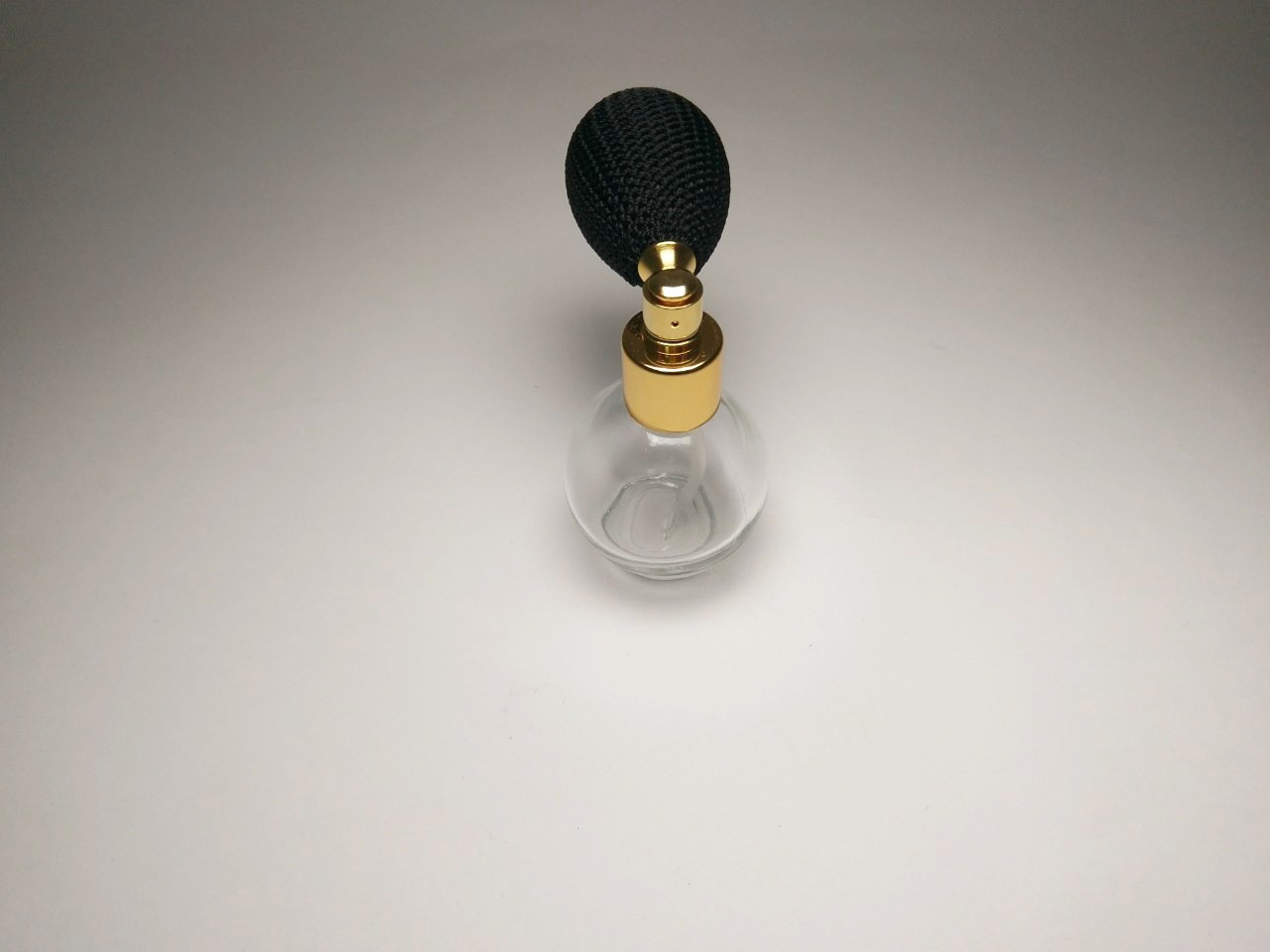 优雅球喷头球形玻璃喷雾瓶香水瓶